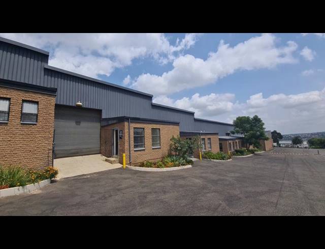 INDUSTRIAL PROPERTY TO RENT IN HALFWAY HOUSE